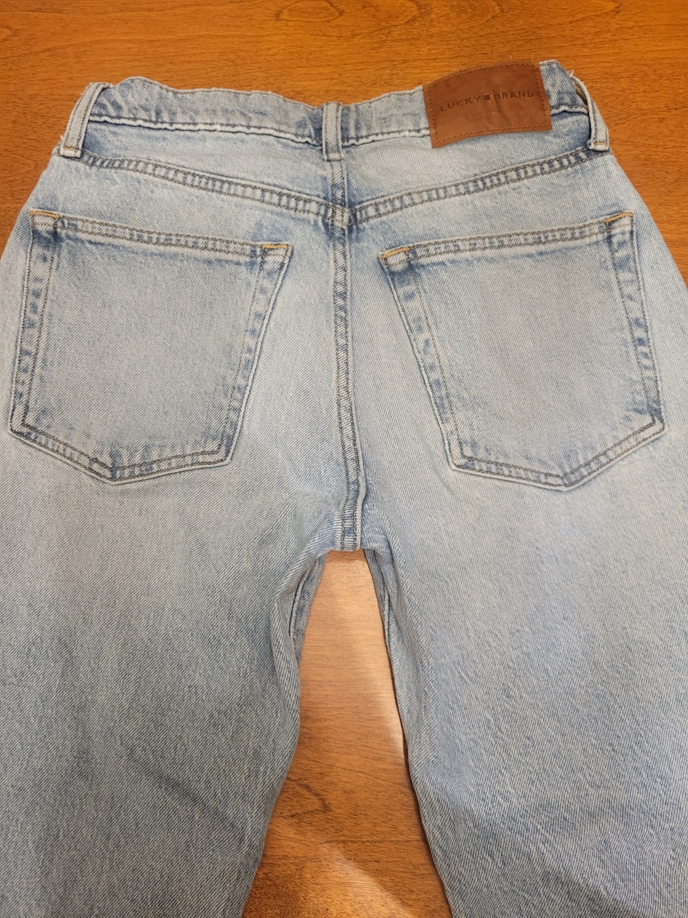 Lucky Brand 90s Loose High Rise Crop Jeans | 00/24 - Picture 5 of 16